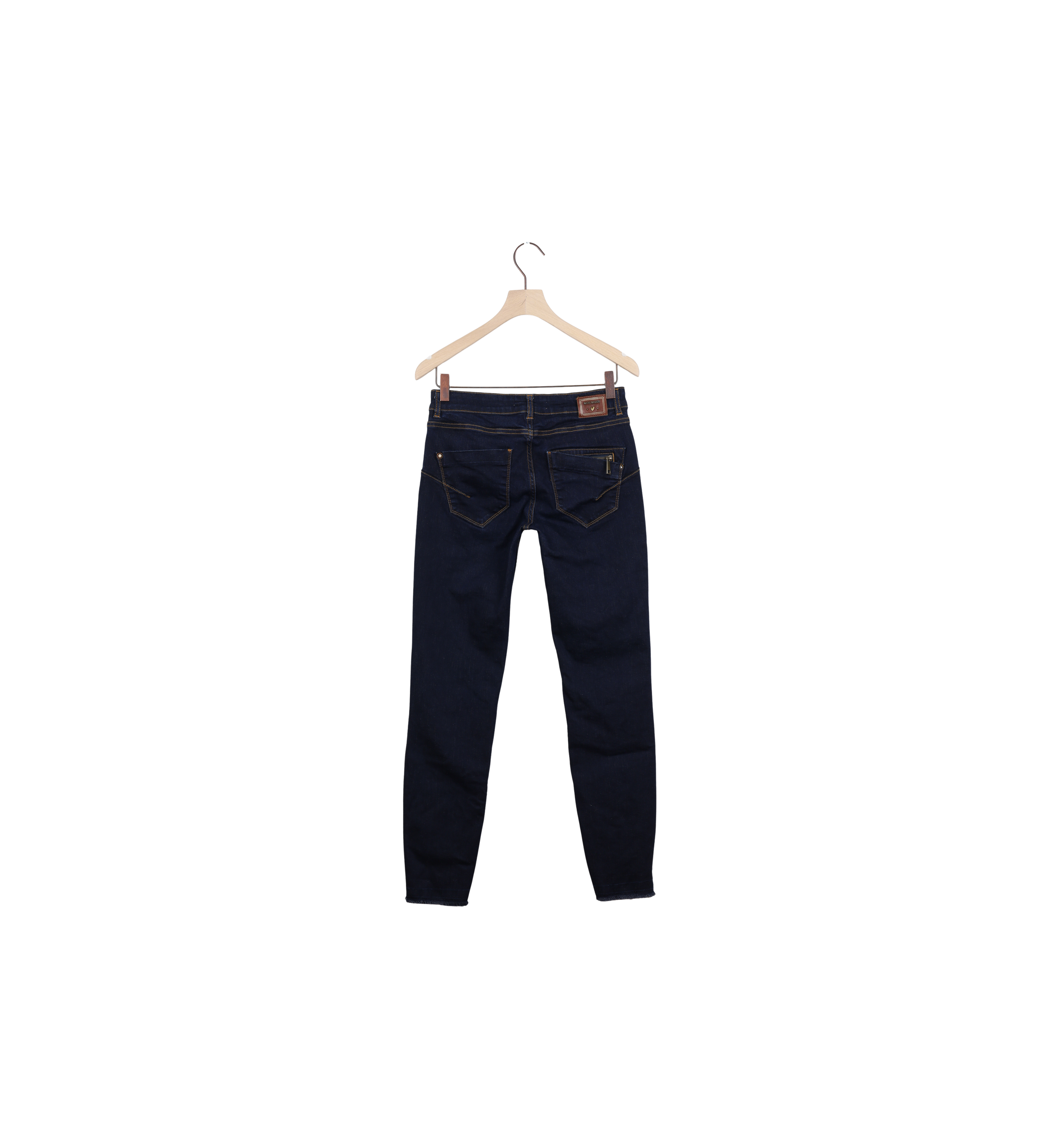 Packshot / Dark Blue / ReLoved